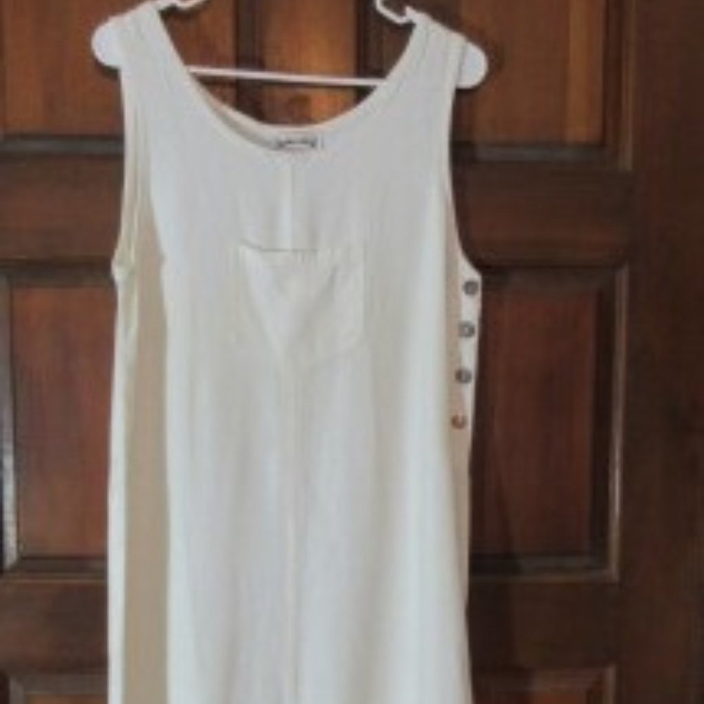 Sleeveless Maxi Dress by DRESSING CLIO Medium